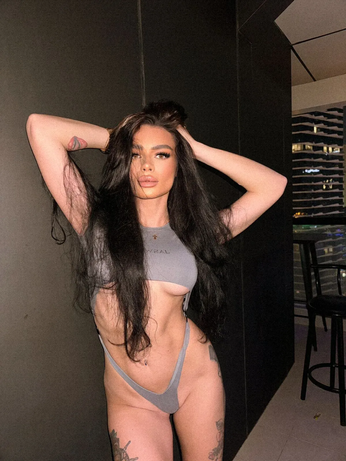 Model Farida