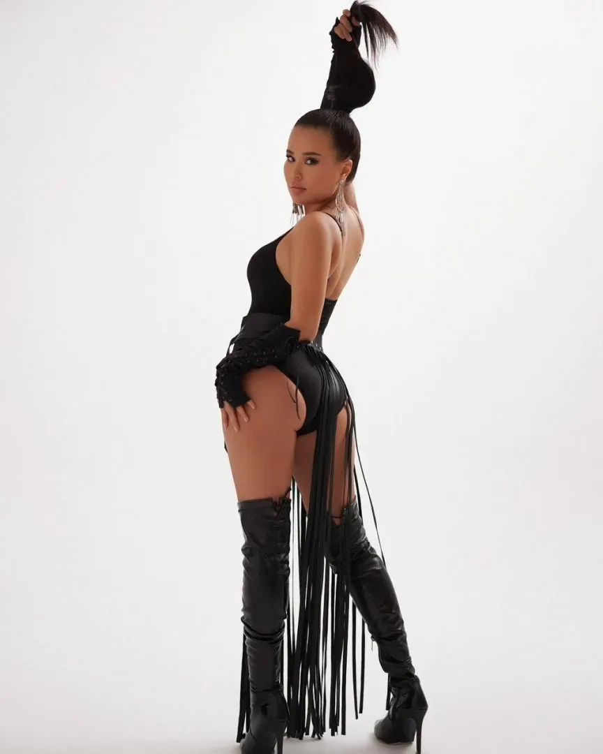 Model Aisha