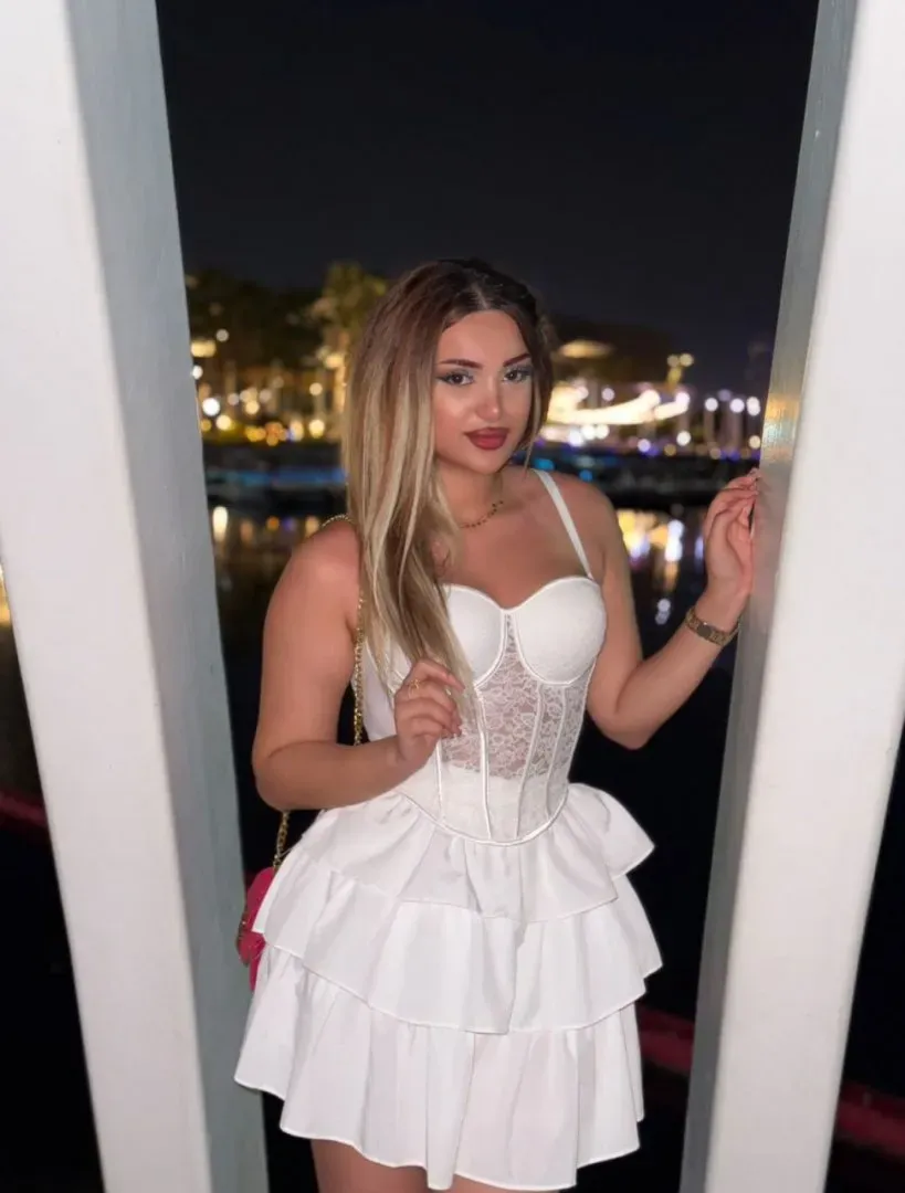 Model Jeyla