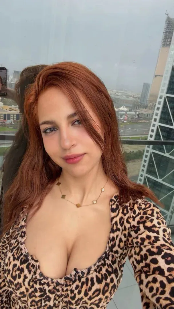 Model Lucia